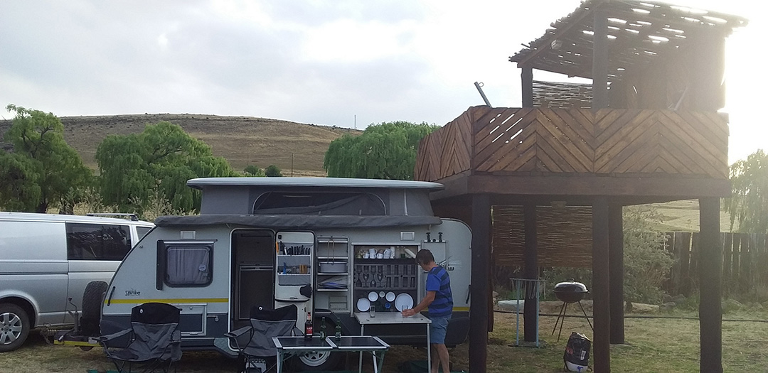 Alpine Swift Trails camping caravan
